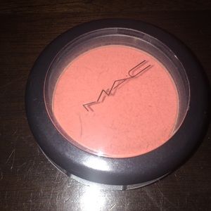 Mac peaches